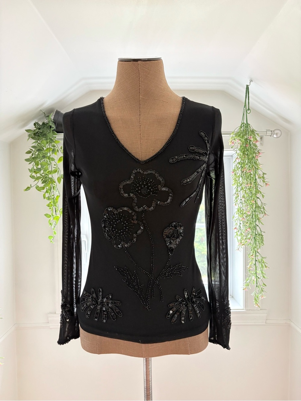 Black Beaded Floral V-Neck Long Sleeve Top